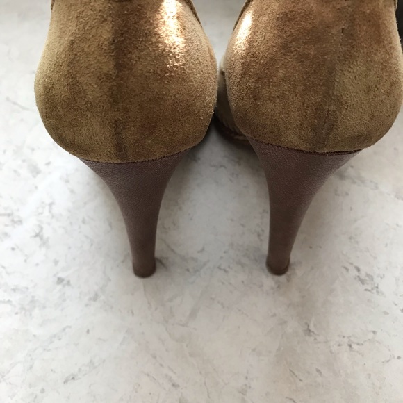 Alexander McQueen || Suede Peep Toe Heels Size 39 - Picture 5 of 8